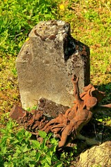 Kuryłówka, Cmętarz, Pomnik, Żeźba, Dzwon, 
