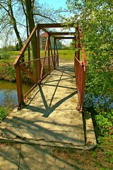 Fototapeta premium Kulno, Kościół, Cerkiew, Religia, Zabytek, Budowla, Krzyż, Dzwonnica, Krajobraz, Rzeka,