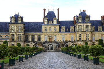 Fototapeta na wymiar France Fontainebleau castle main hall