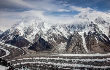 Photo sur Plexiglas Gasherbrum aerial landscapes of snow mountains and glaciers in baltoro reigh , Karakorum range 