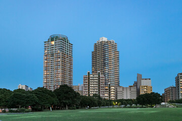 Obraz premium 幕張新都心の夜景 千葉県千葉市 日本