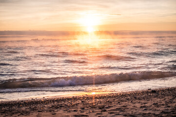 Fototapeta premium Lake Huron Sunrise with Fog