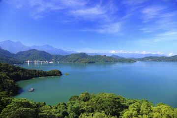 Fototapeta na wymiar Taiwan Nantou Sun Moon Lake