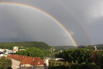 Arc-en-ciel double sur Besançon 2