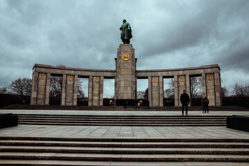 Fototapeta premium Monument to the Soviet wars in Berlin