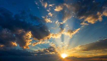 Fototapeta premium Panoramic wiev on dramatic sunset