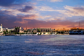 Naklejka premium sunset over the city Express for the shortest Luxor effects pdf A trip to Luxor in English The names of the villages of Luxor Nightlife in Luxor Luxor Qurna news
