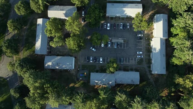 Aerial Drone footage of Apartment Complex, punch in shot 24p