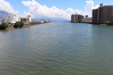 Obraz premium Shoulder of Sakurajima of Kagoshima, view from the street and bridge