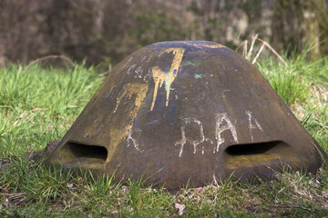 Niemiecka stalowa kopuła obserwacyjna 9P7 © qrrr