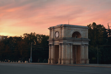 Fototapeta na wymiar Chisinau Triumphal Arch at sunset. Moldova.