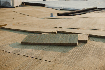Thermally insulated roof with basalt wool.Support layer for PVC / TPO membrane