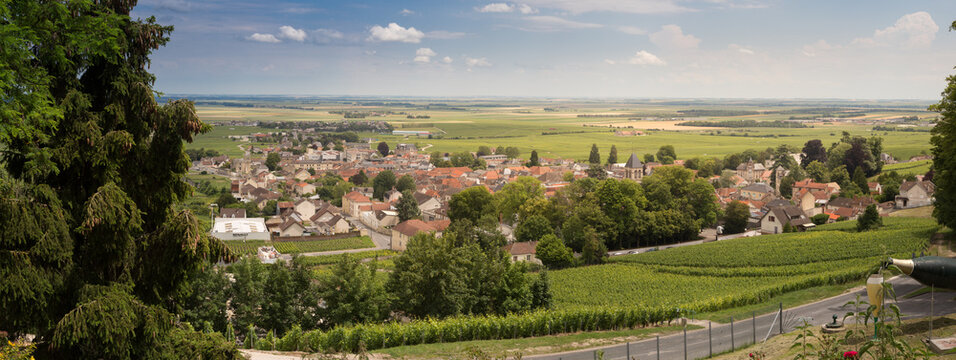 the village of Avize, in champagne region, france