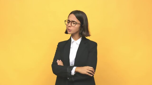 Young business indian woman confused, feels doubtful and unsure