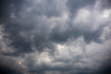 Fototapeta premium Stormy clouds on summer evening. Rainy sky before the storm.