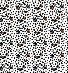 seamless small hearts pattern print.
