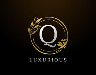 Elegant Q Letter Floral Design. Circle Luxury Q Gold Logo Icon.