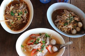 thai noodle soup