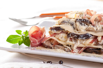 lasanha artesanal de verdura e massa fresca