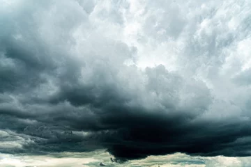 Fototapeten approaching storm clouds © Guido