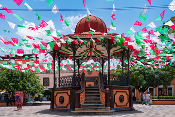 Plaza Principal de Tequila Jalisco con su Kiosko.
