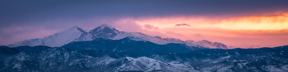 Naklejka na ściany i meble Sunset Panorama in the Rocky Mountains of Colorado 