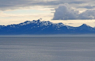 Fototapeta na wymiar Alaskan mountain