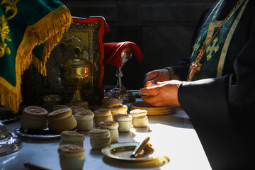 The hand of the prosphora priest
Orthodox priest during the liturgy, Procurion, prosphora. for...
