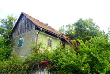 verlassenes Bauernhaus