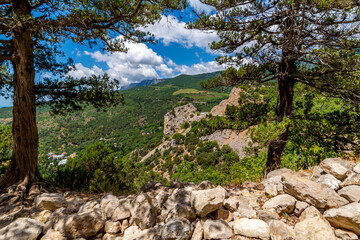 Fototapeta na wymiar Beautiful natural landscape on Mount Koshka, a landmark in Crimea