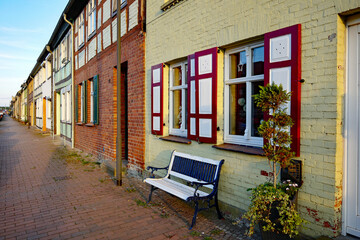 Bad Wilsnack in der Prignitz Straße mit bunten Fachwerkhäusern