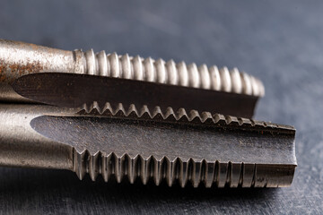 Metal thread cutting tools. Tool steel accessories for locksmiths.