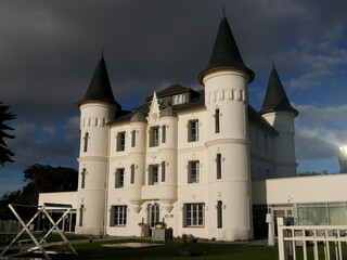 Fototapeta na wymiar château des Tourelles Pornichet