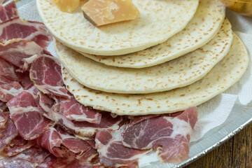 Piadina with salami and cheese