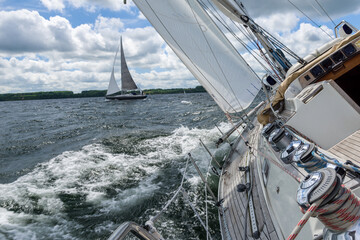 Kreuzen mit der Segelyacht