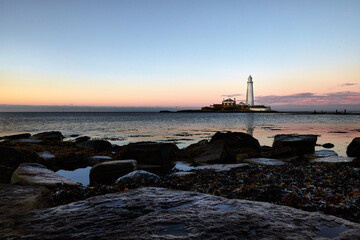 Fototapeta premium St Mary's Lighthouse, Whitley Bay, North East Coast of England at Sunset 
