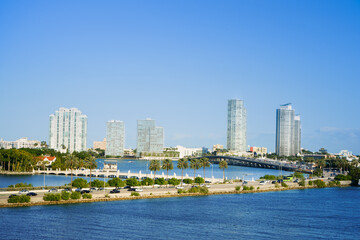 Fototapeta na wymiar Miami, MacArthur Causeway way, USA, Florida