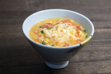 トマトと玉子のラーメン 