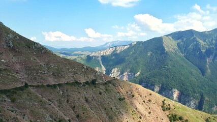 Big rocks above river canyon