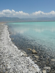 Fototapeta na wymiar clear salt lake in the mountains of Utah by Provo