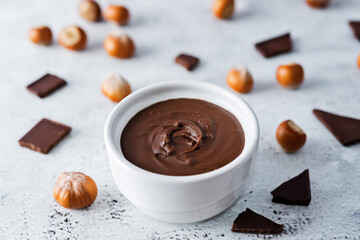 Chocolate hazelnut pasta with sandwich