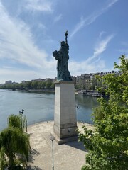 Fototapeta premium Statue de la Liberté à Paris