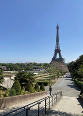 Fototapeta na wymiar Tour Eiffel vue depuis le Trocadéro à Paris