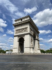 Arc de Triomphe, place de l'Etoile à Paris