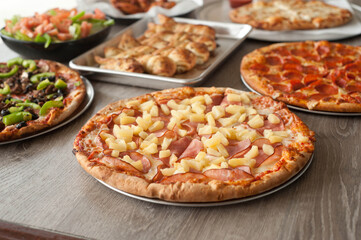 Hawaiian pizza