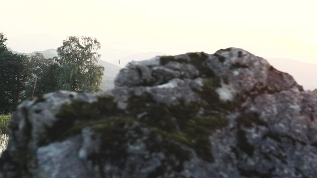 &Ouml;sterreich Alpenlandschaft im Gebirge mit Naturteich