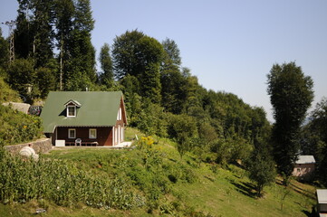 Hıdırnebi Plateau located in the town of Akçaabat, 1450 - 1500 m at its height, its natural beauty, is one of the most important holiday towns and accommodation sought and preferred in the Black Sea.