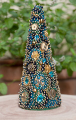 Christmas tree with jewelry ornament