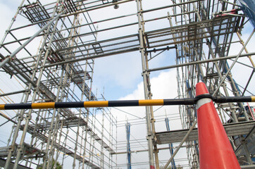建設現場　足場