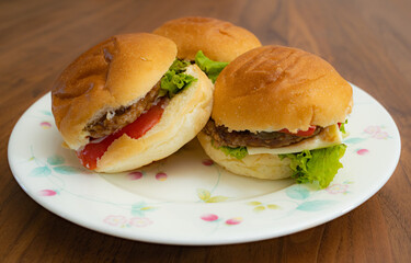 hamburger on a plate